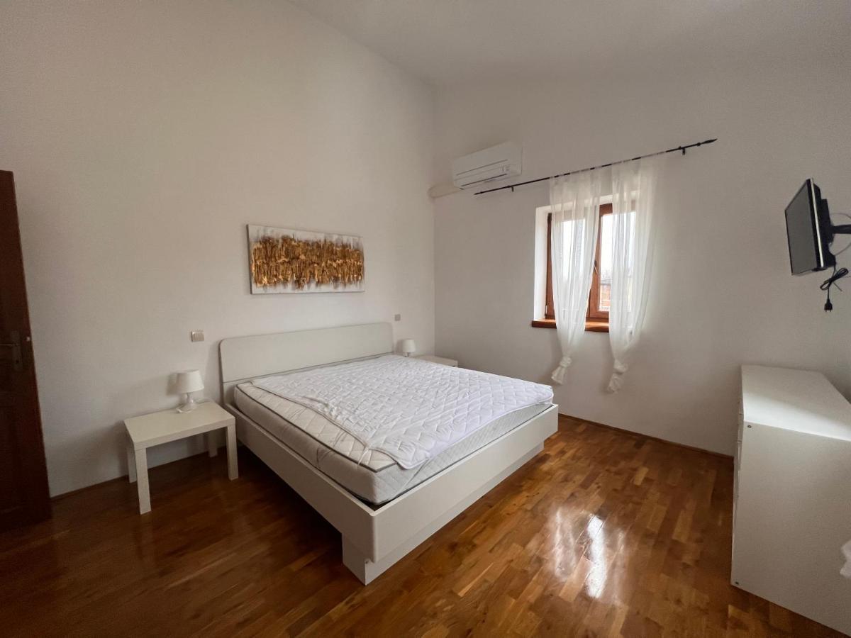 Villa Stella Svetvinčenat Exteriör bild